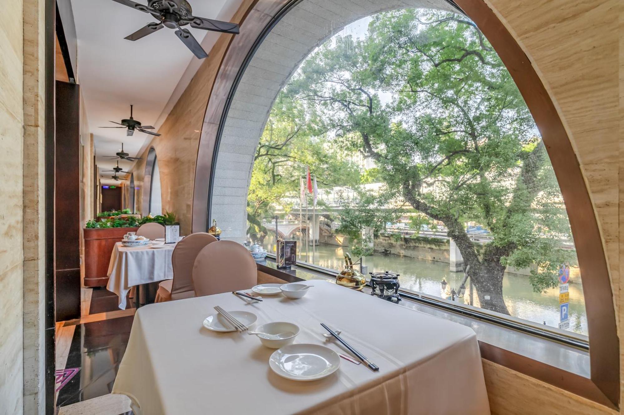 גואנגג'ואו Guangdong Victory Hotel -Shamian Island מראה חיצוני תמונה